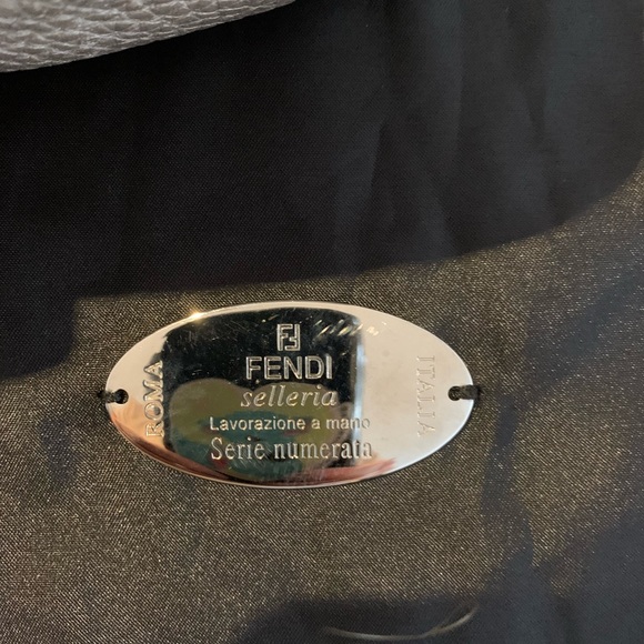 Fendi selleria purse . Authentic - Picture 4 of 11